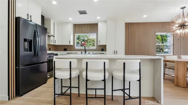 $6,950 | 4177 Fair Avenue, North Hollywood, CA 91602