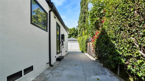 $6,950 | 4177 Fair Avenue, North Hollywood, CA 91602