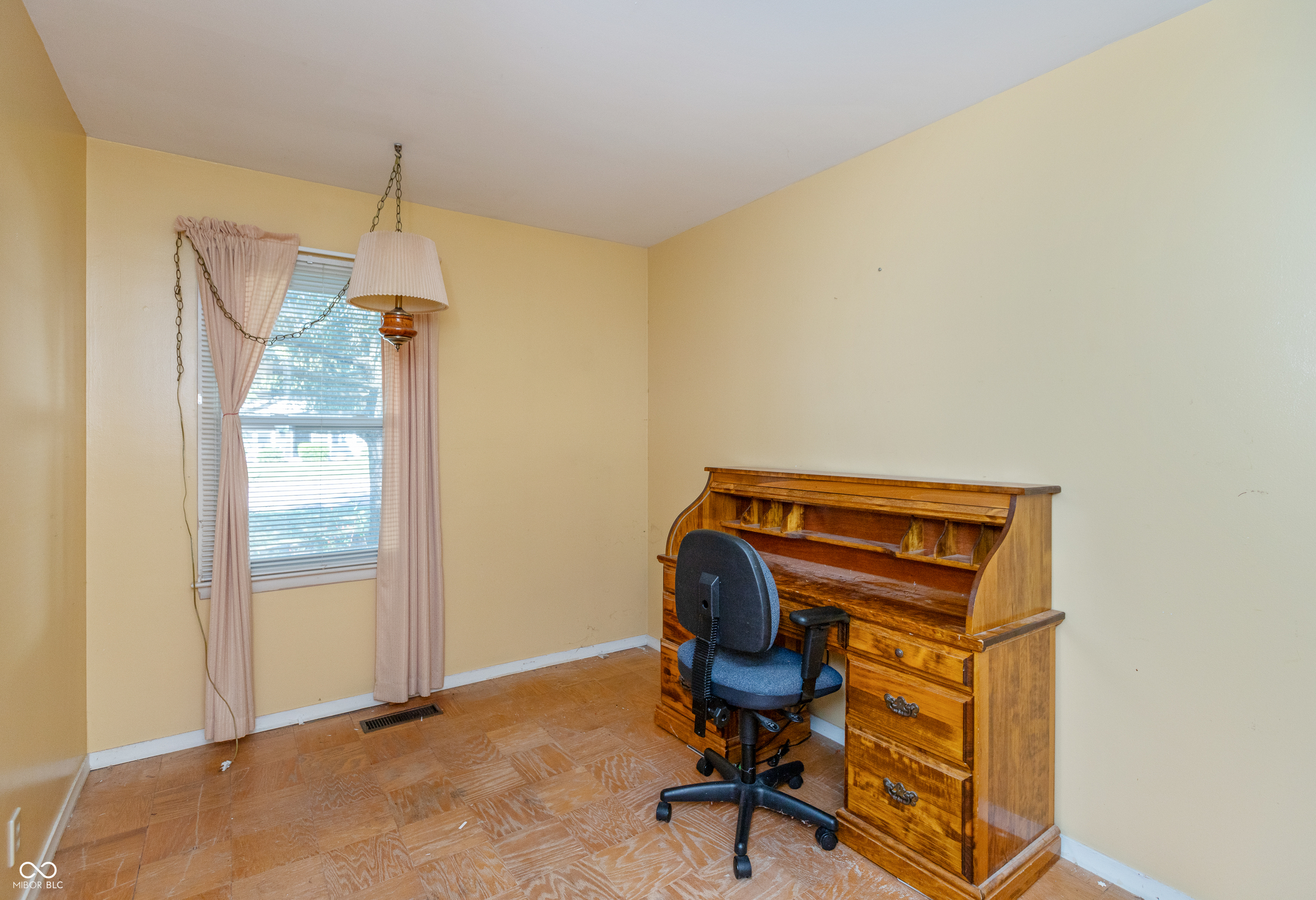 507 Grandison Road Greenfield, IN 46140 - Photo 13 of 28 Gallery Image 13