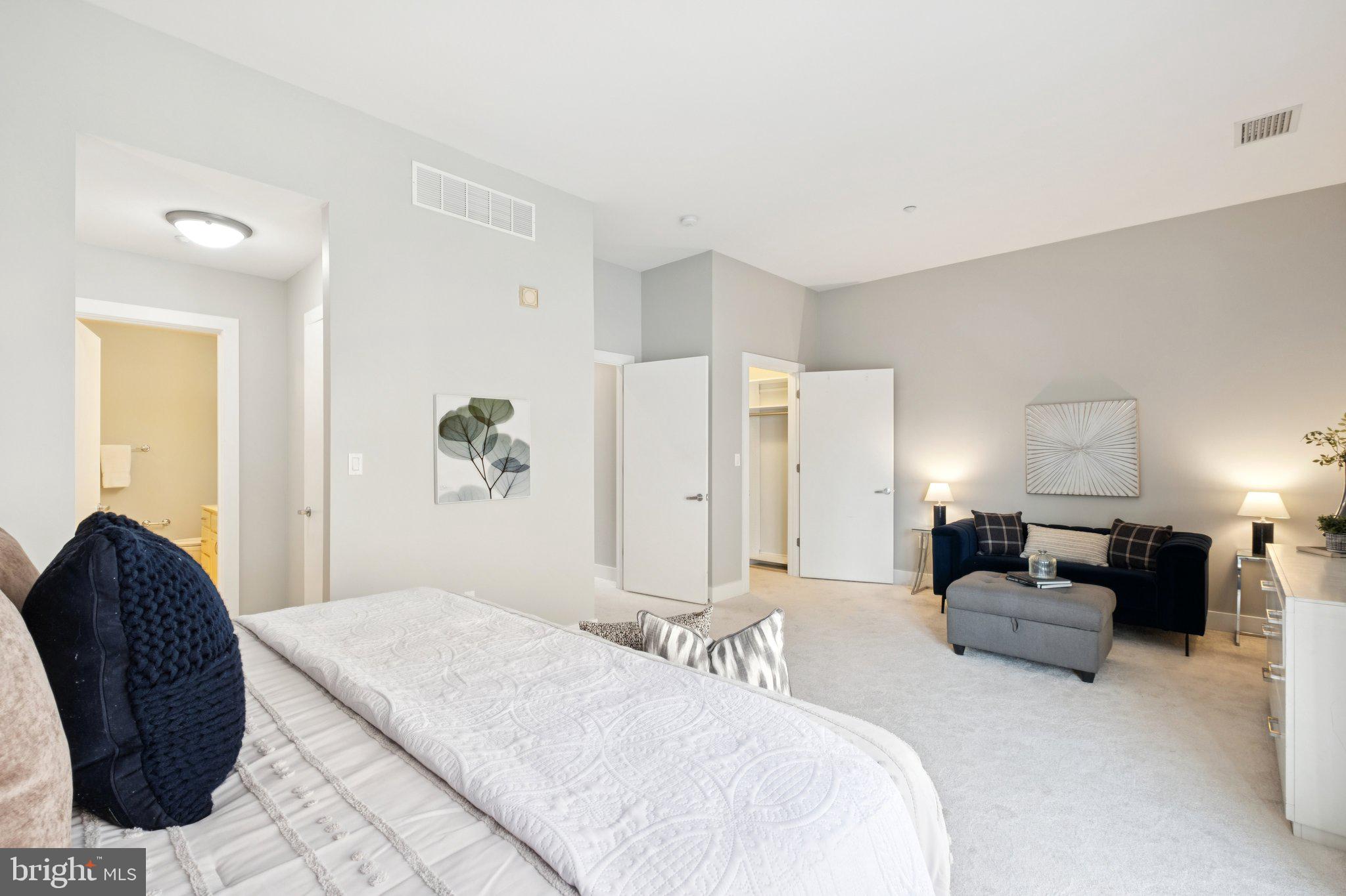 23 South 23rd Street, Unit 7D Philadelphia, PA 19103 - Photo 14 of 34