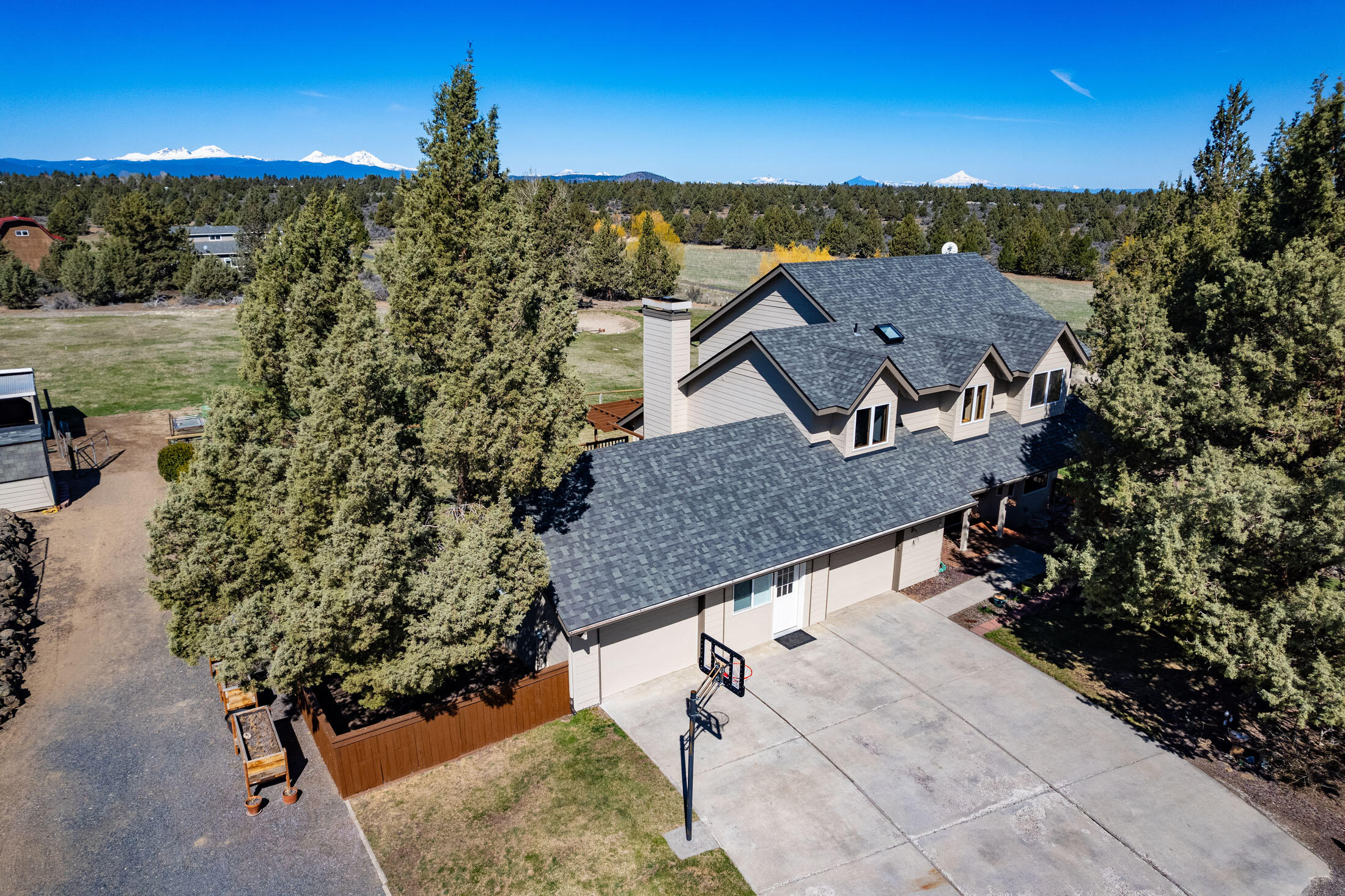 22390 McArdle Road Bend, OR 97702 - Photo 43 of 55 22390 McArdle Rd aerial_0210 copy
