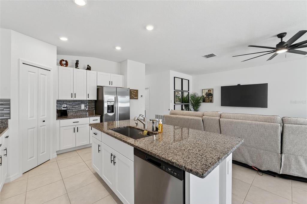 13073 Garnet Raspberry Avenue Wimauma, FL 33598 - Photo 30 of 50