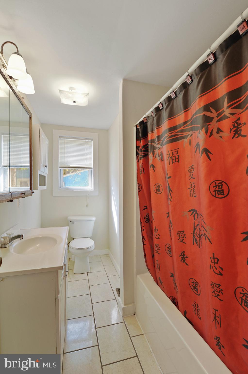 111 Grant Street Harrington, DE 19952 - Photo 9 of 12