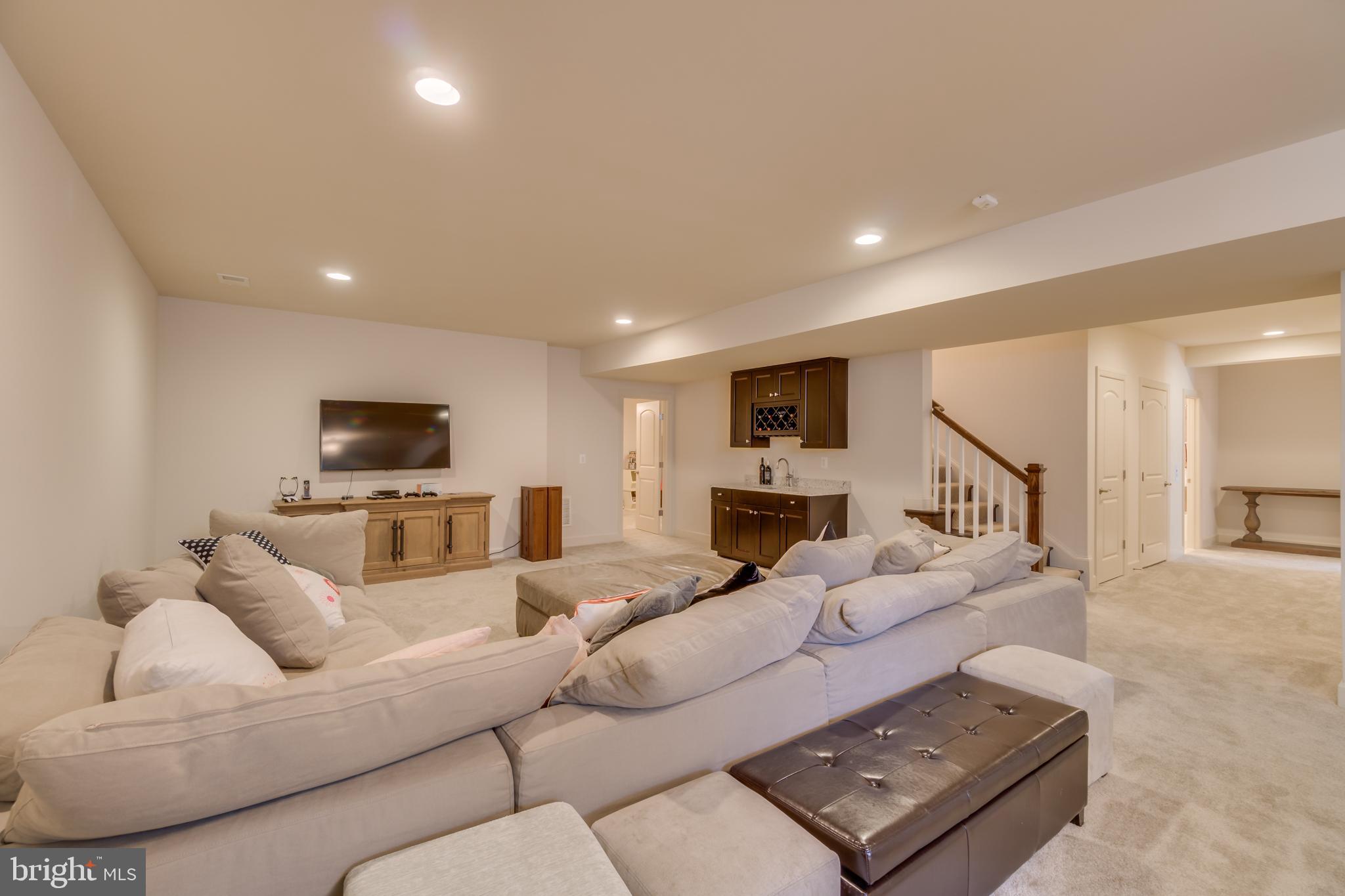 7127 Thrasher Road McLean, VA 22101 - Photo 40 of 46