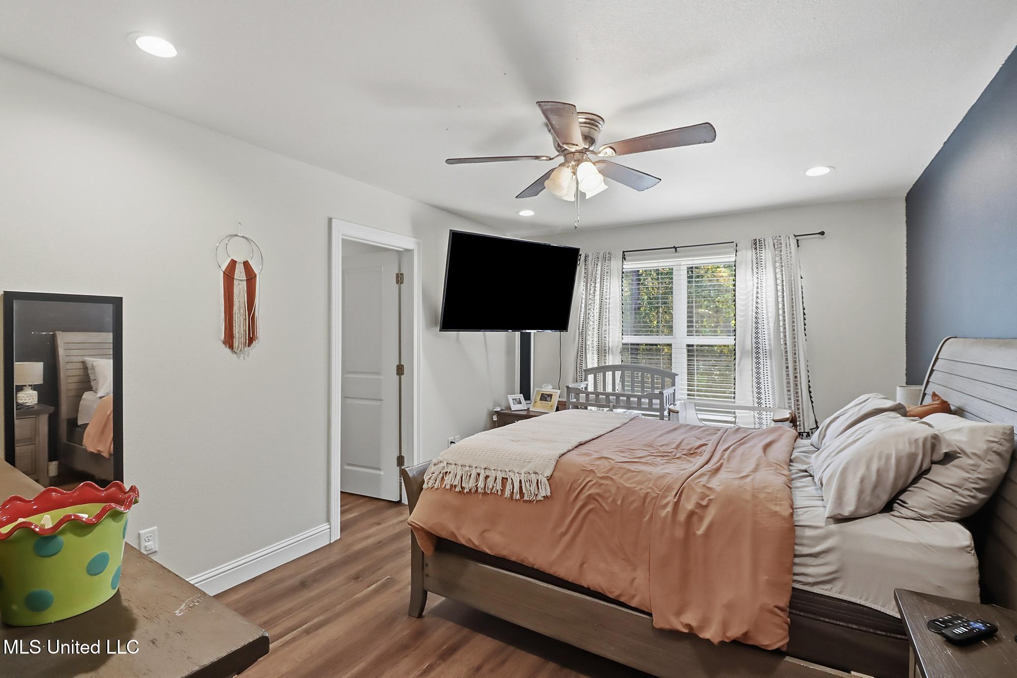 1132 Ash Street Ocean Springs, MS 39564 - Photo 13 of 21 IMG_2168_web