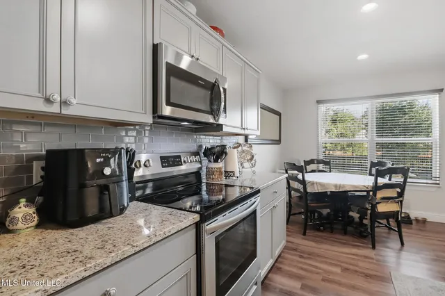 $250,000 | 1132 Ash Street, Ocean Springs, MS 39564