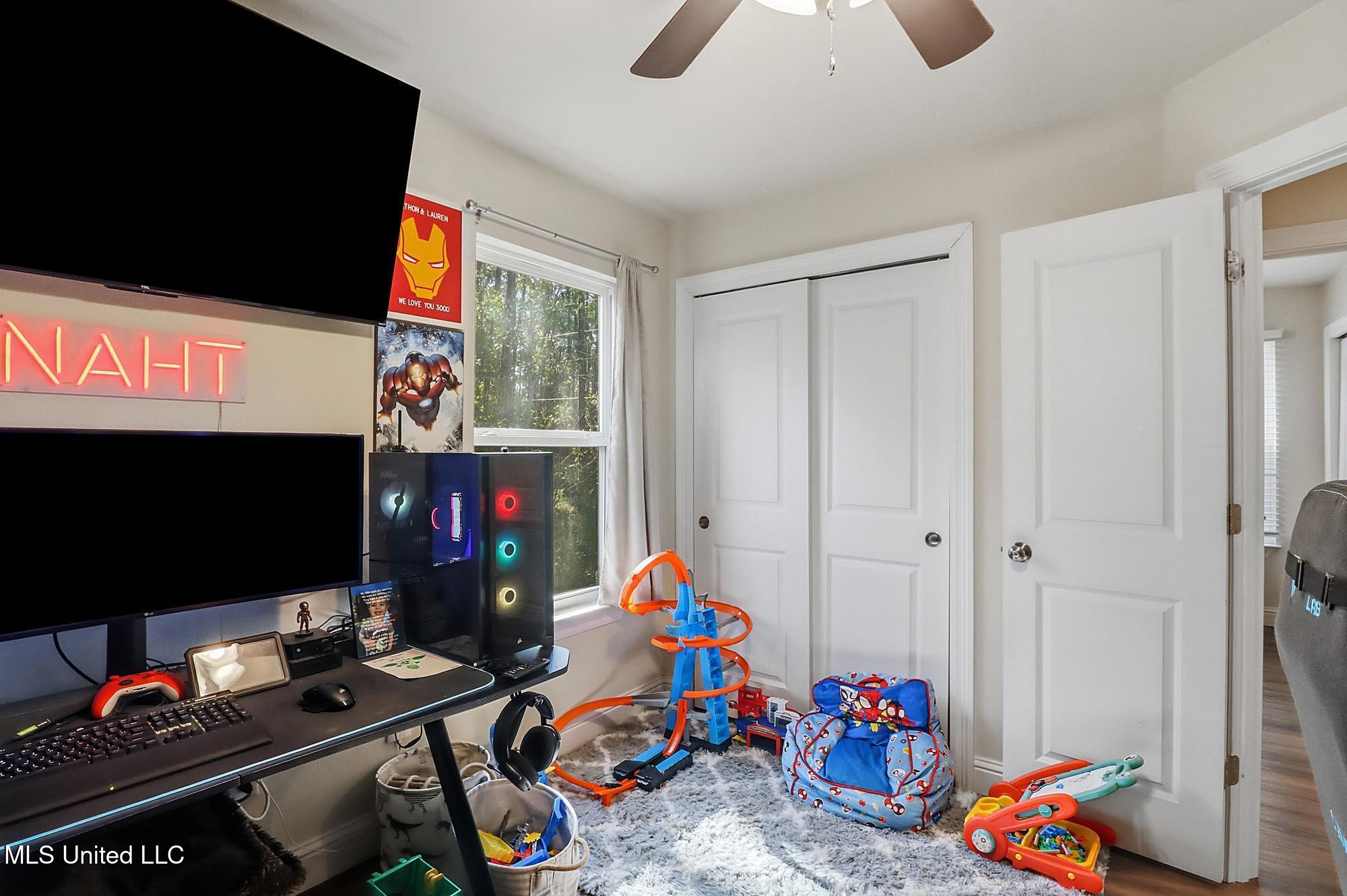 1132 Ash Street Ocean Springs, MS 39564 - Photo 9 of 21 IMG_2153_web