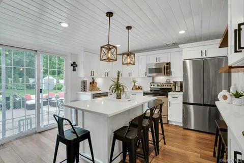 $999,000 | 12 Rachel Avenue, Commack, NY 11725