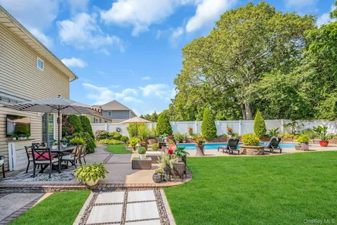 $999,000 | 12 Rachel Avenue, Commack, NY 11725