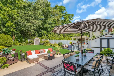 $999,000 | 12 Rachel Avenue, Commack, NY 11725