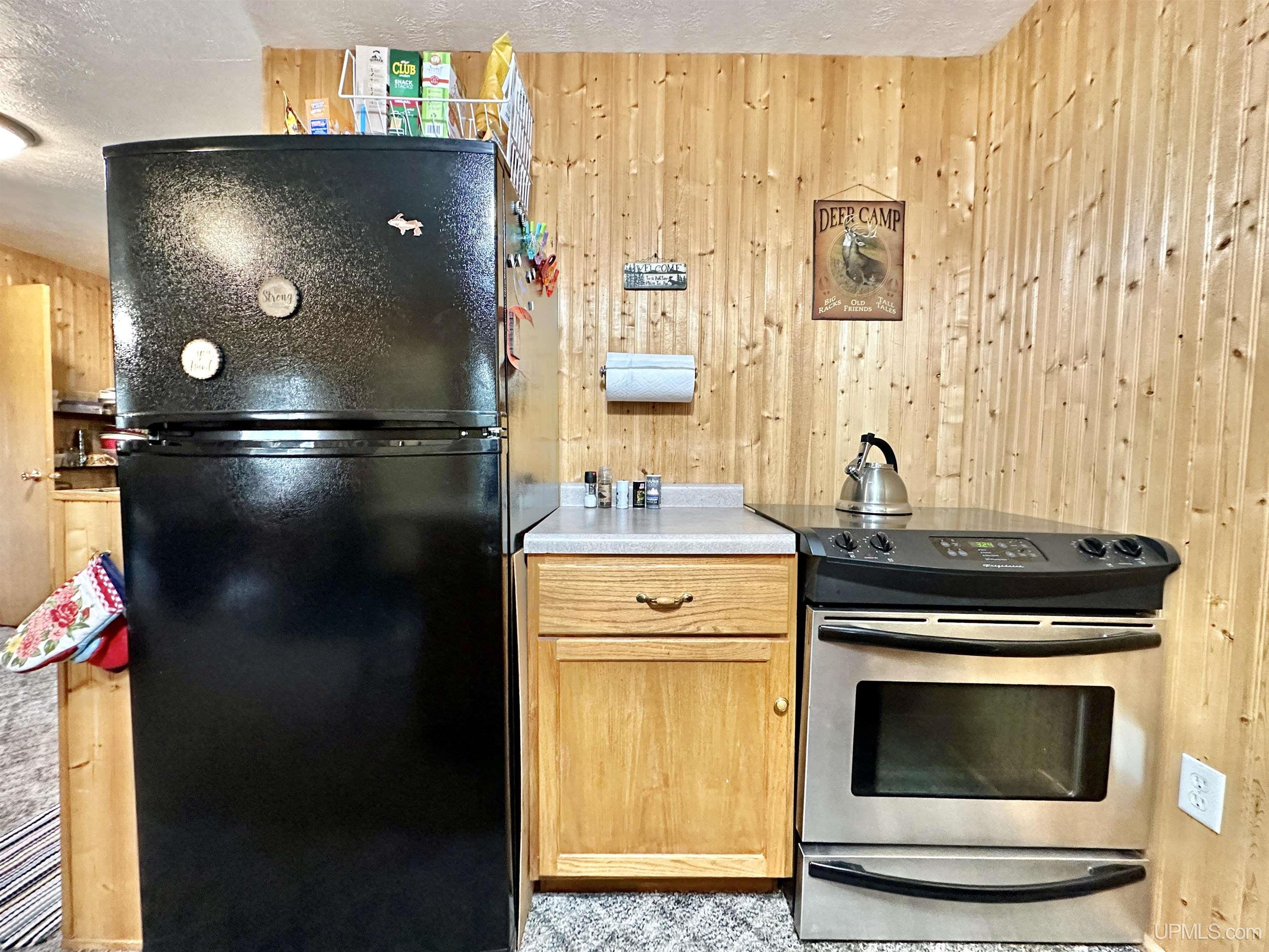6180 G5 Road Escanaba, MI 49829 - Photo 11 of 30