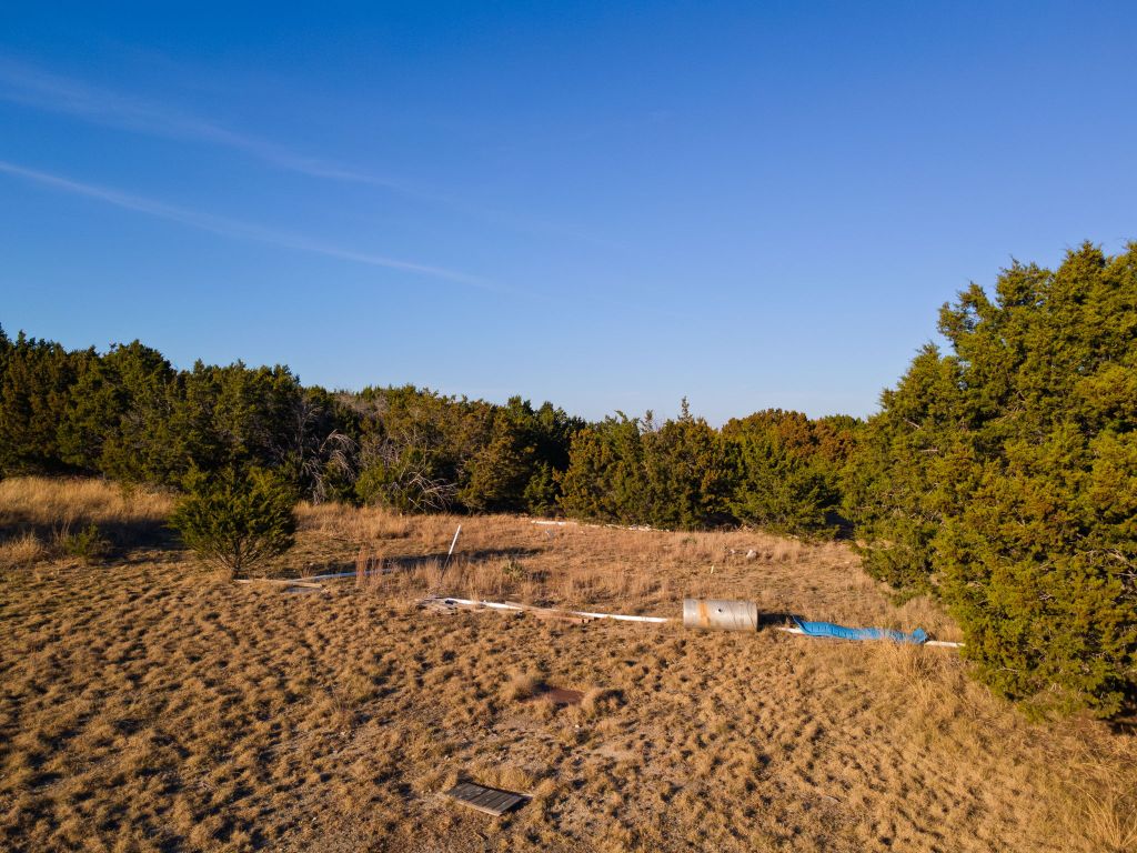 1252 Twin Mountain Road Copperas Cove, TX 76522 - Photo 20 of 26 a view of an outdoor space with mountain view