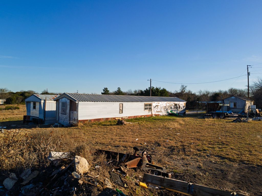 1252 Twin Mountain Road Copperas Cove, TX 76522 - Photo 23 of 26 a view of a terrace with chairs