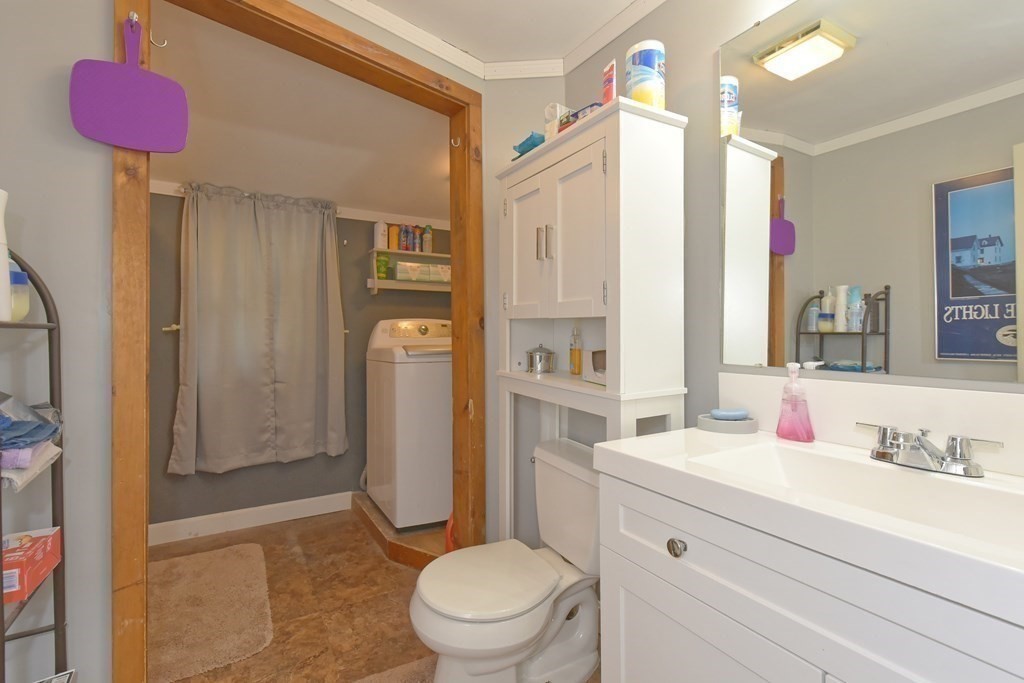 5 Reid Road Douglas, MA 01516 - Photo 13 of 24