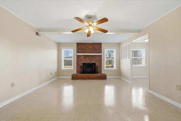 $269,900 | 3262 West Earhart Drive, Bartlett, TN 38134