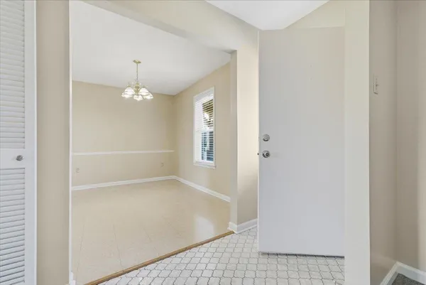 $269,900 | 3262 West Earhart Drive, Bartlett, TN 38134