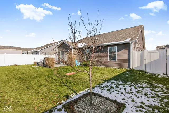 $259,900 | 254 Rambling Road, Greenfield, IN 46140