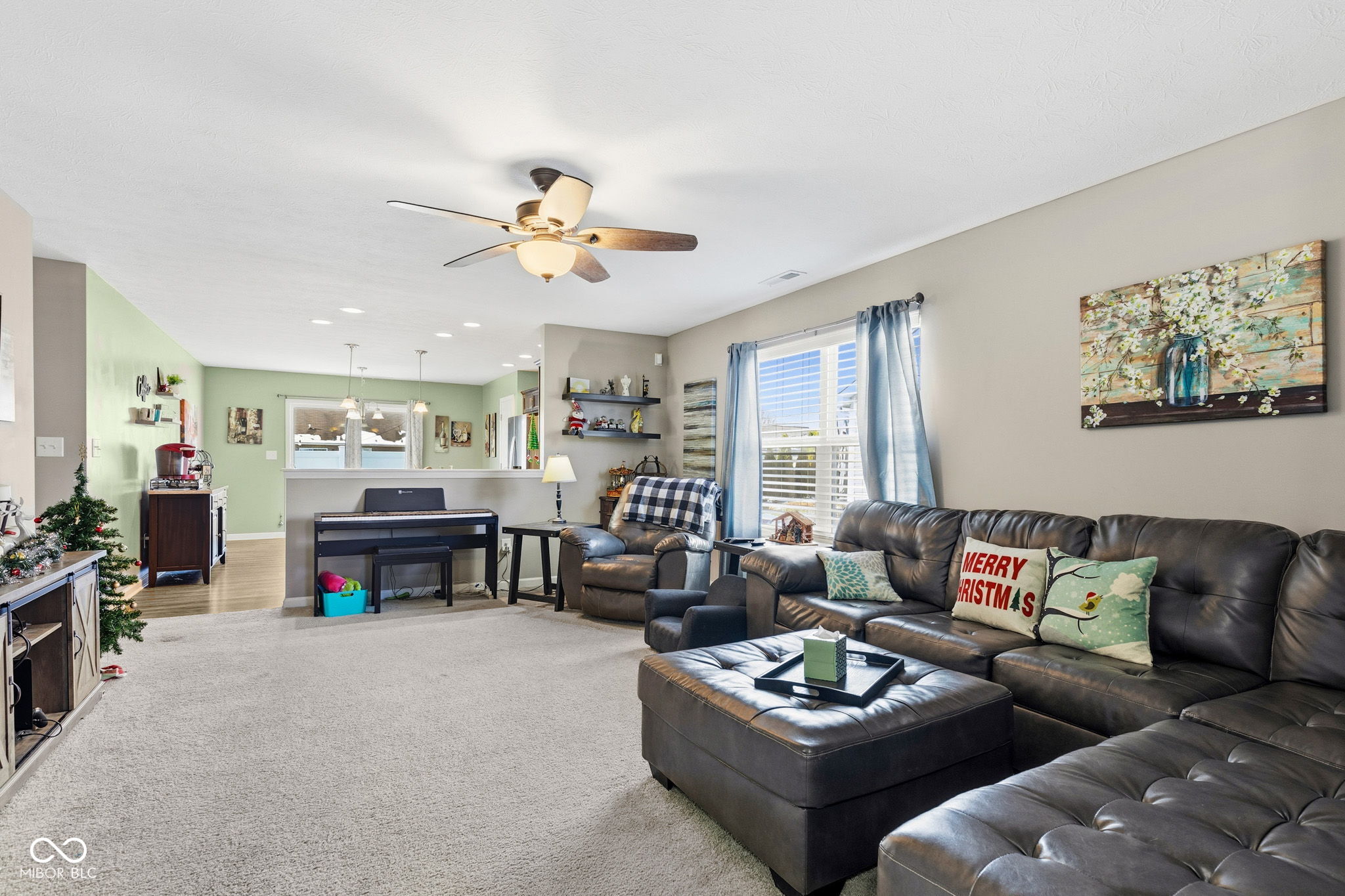 254 Rambling Road Greenfield, IN 46140 - Photo 8 of 43