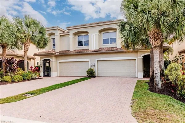 $469,900 | 20032 Larino Loop, Estero, FL 33928