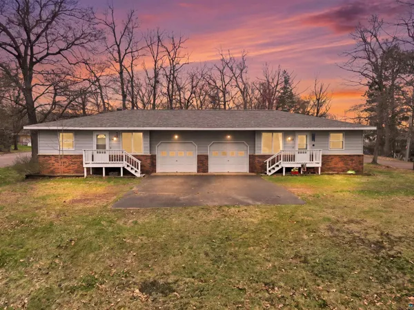 $250,000 | 1114-1118 Fleming Street, Spooner, WI 54801
