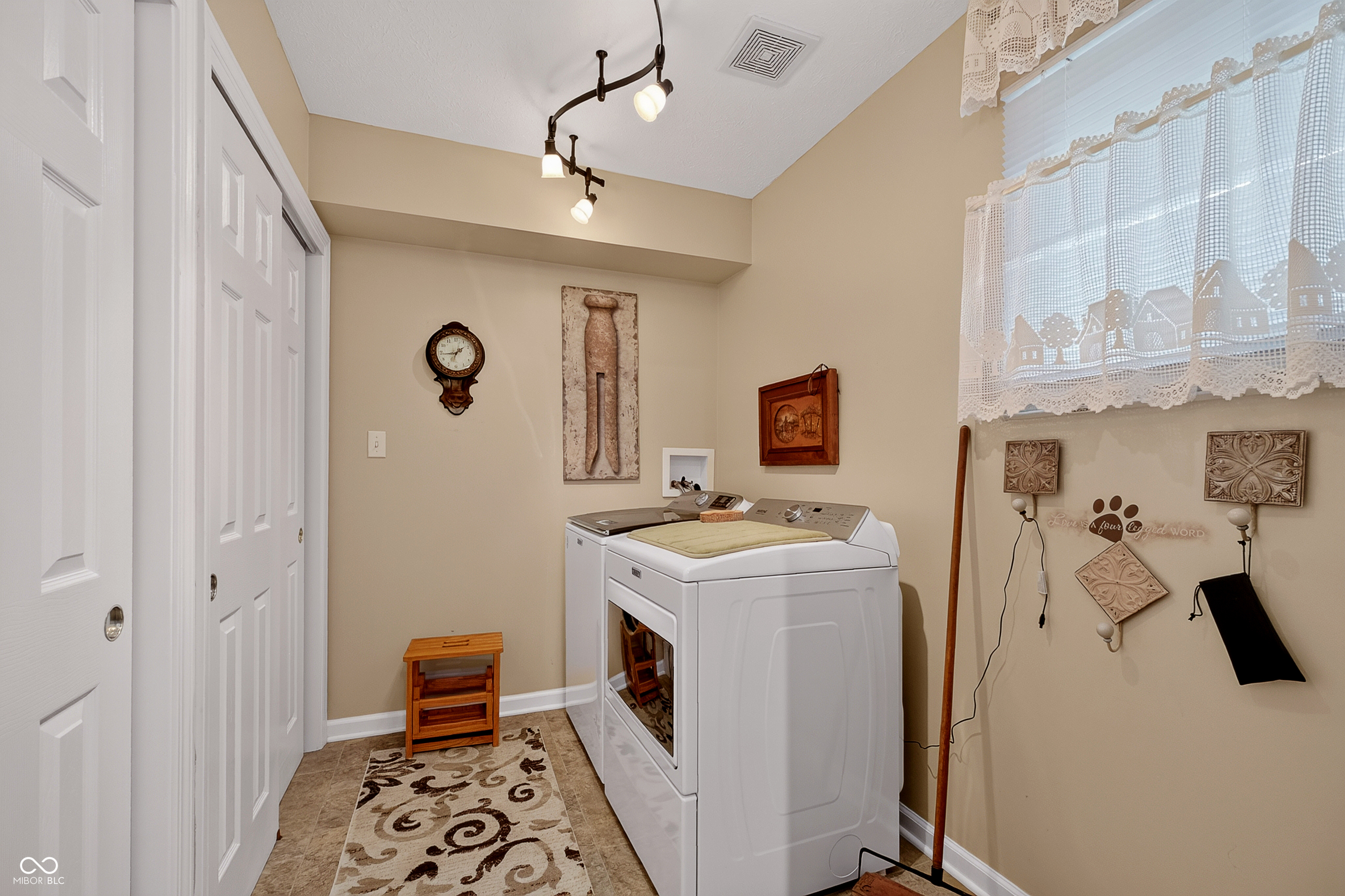 175 Warwick Way Pendleton, IN 46064 - Photo 23 of 31