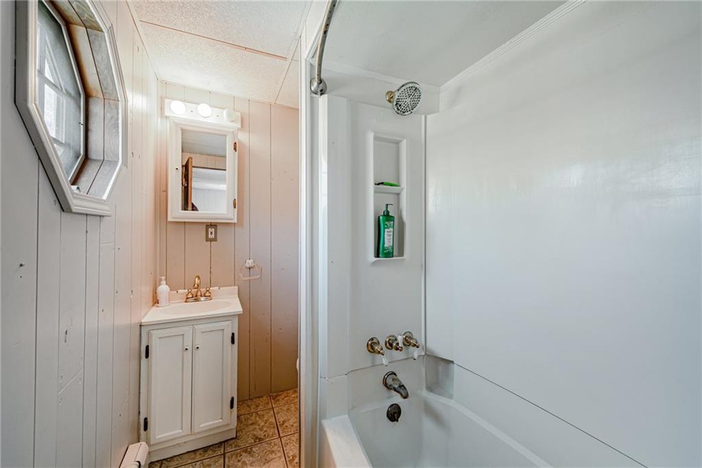 207 Lewis Road Greensburg, PA 15601 - Photo 18 of 24 Gallery Image 18