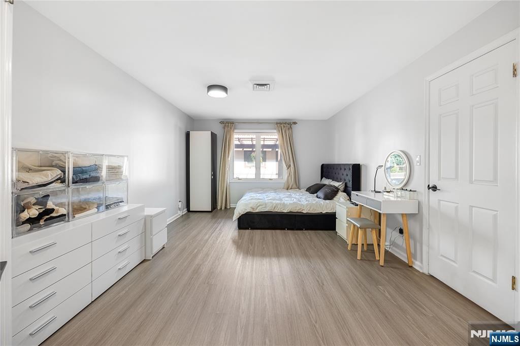 300 Gorge Road, Unit 8 Cliffside Park, NJ 07010 - Photo 17 of 32