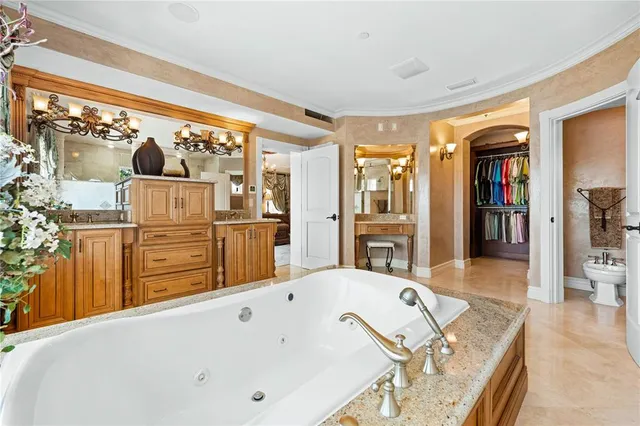 a view of a backyard with pathway