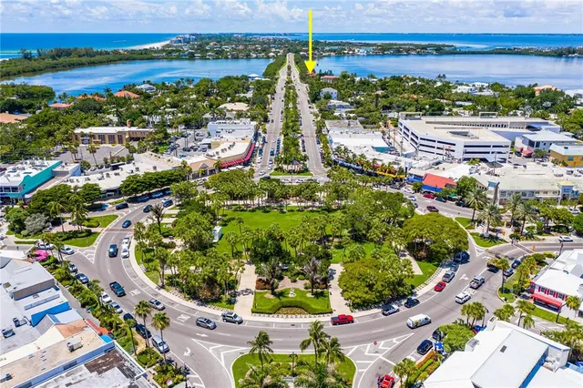 $8,250,000 | 290 North Washington Drive, Sarasota, FL 34236