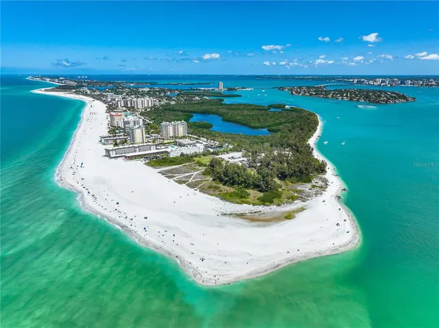 $7,950,000 | 290 North Washington Drive, Sarasota, FL 34236