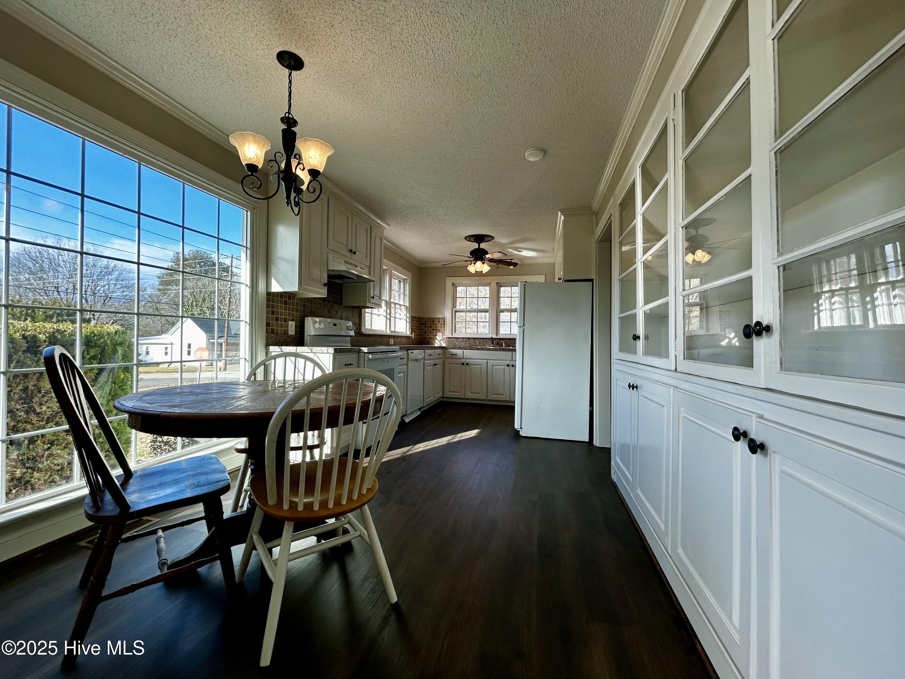 10375 South Walnut Street Middlesex, NC 27557 - Photo 9 of 23 IMG_9625