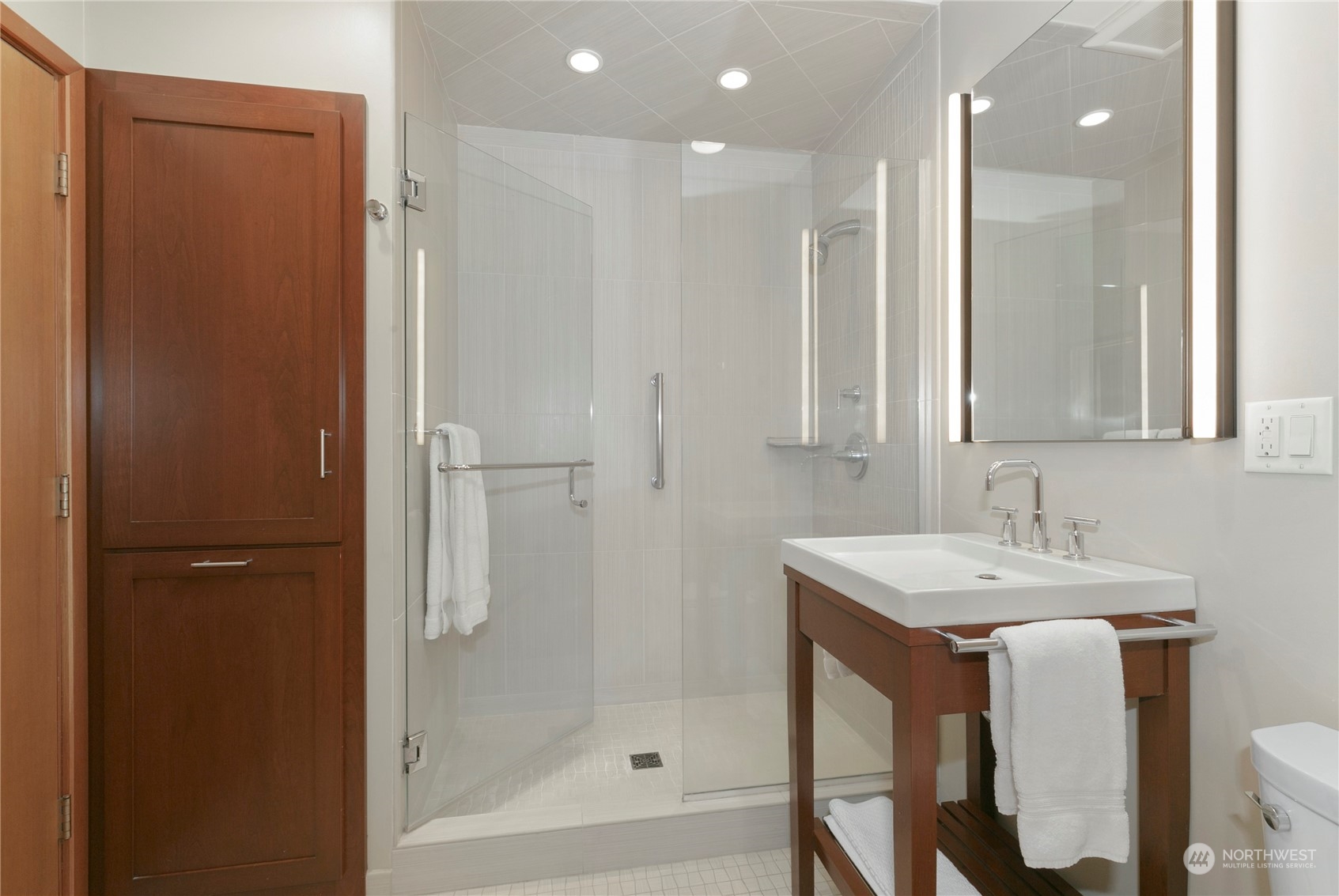 2202 West Chestnut Avenue Yakima, WA 98902 - Photo 28 of 39