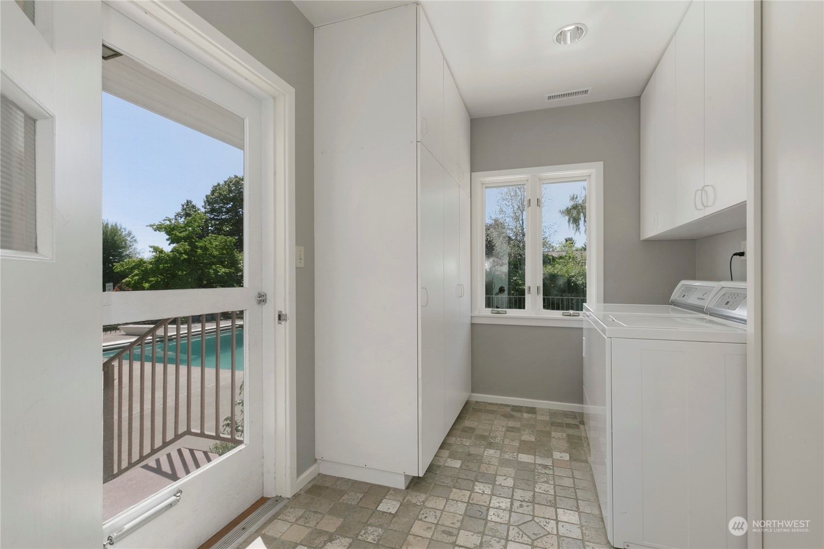 2202 West Chestnut Avenue Yakima, WA 98902 - Photo 31 of 39