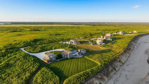 $5,350,000 | 20 Madequecham Valley Road, Unit WEST, Nantucket, MA 02554