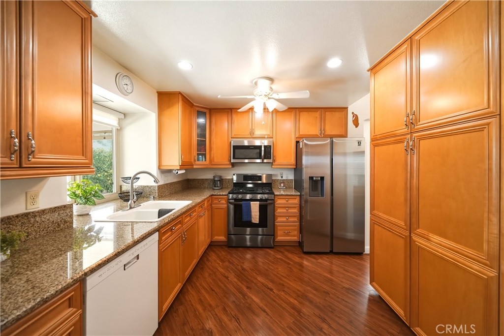 12769 Kalmia Street Rancho Cucamonga, CA 91739 - Photo 8 of 43