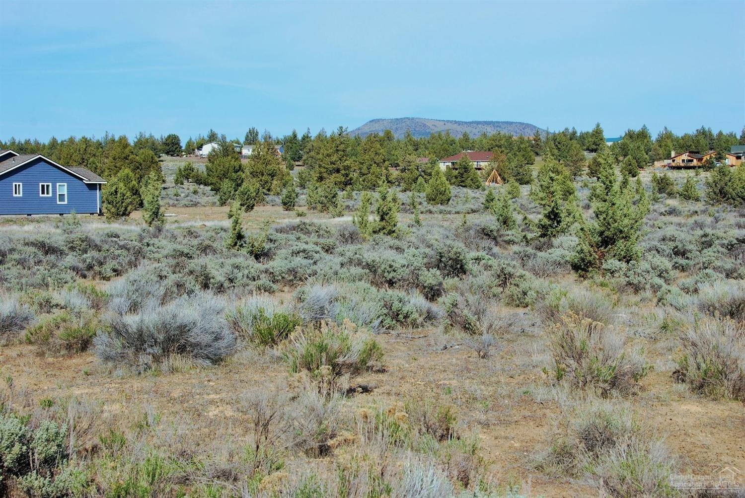 131215 Southwest Chipmunk Road Terrebonne, OR 97760 - Photo 4 of 17 And a bit further North and you get a gr
