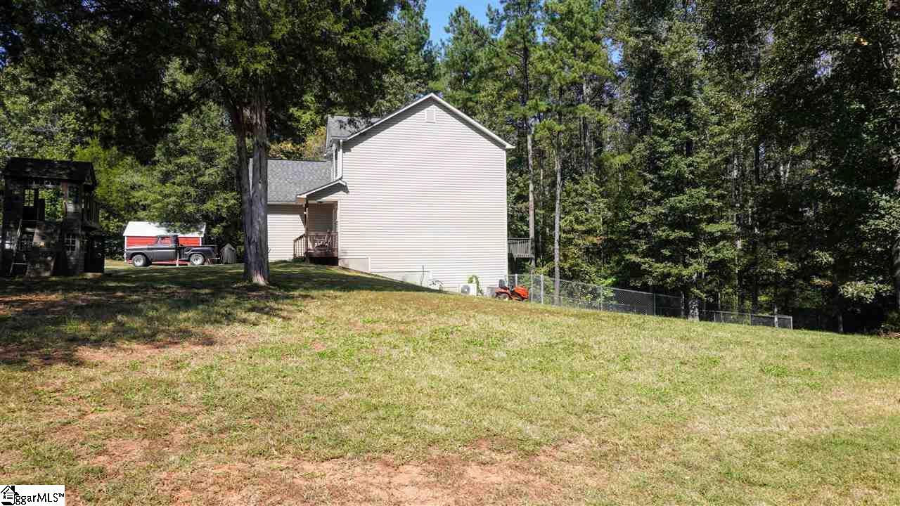 301 Cunningham Road Woodruff, SC 29388 - Photo 5 of 27 Gallery Image 5