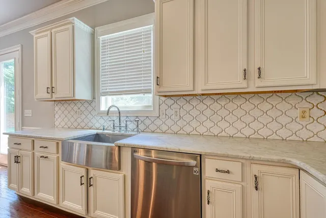 $850,000 | 18 Abington Hall Court, Greer, SC 29650