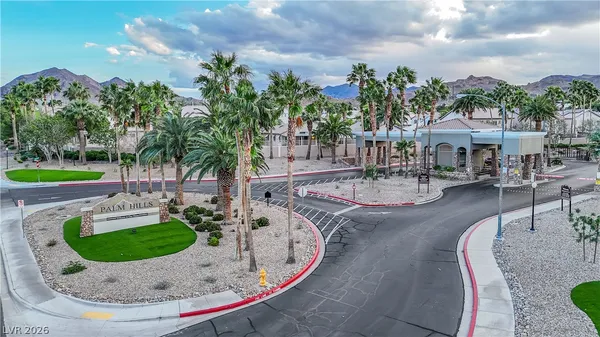 $575,000 | 70 Blaven Drive, Henderson, NV 89002