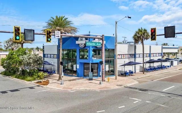 $3,000 | 85 South Atlantic Avenue, Unit 306, Cocoa Beach, FL 32931