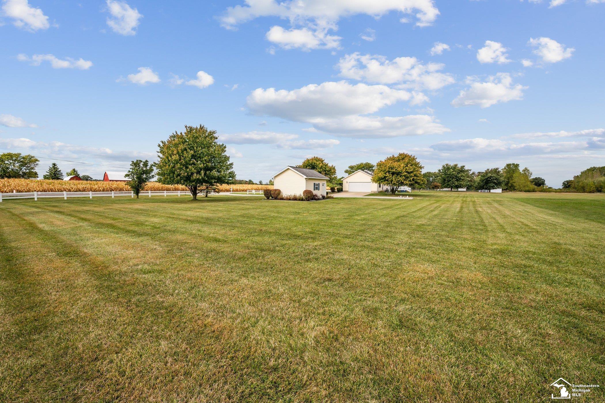 8622 Sumpter Road Maybee, MI 48159 - Photo 5 of 26 Gallery Image 5