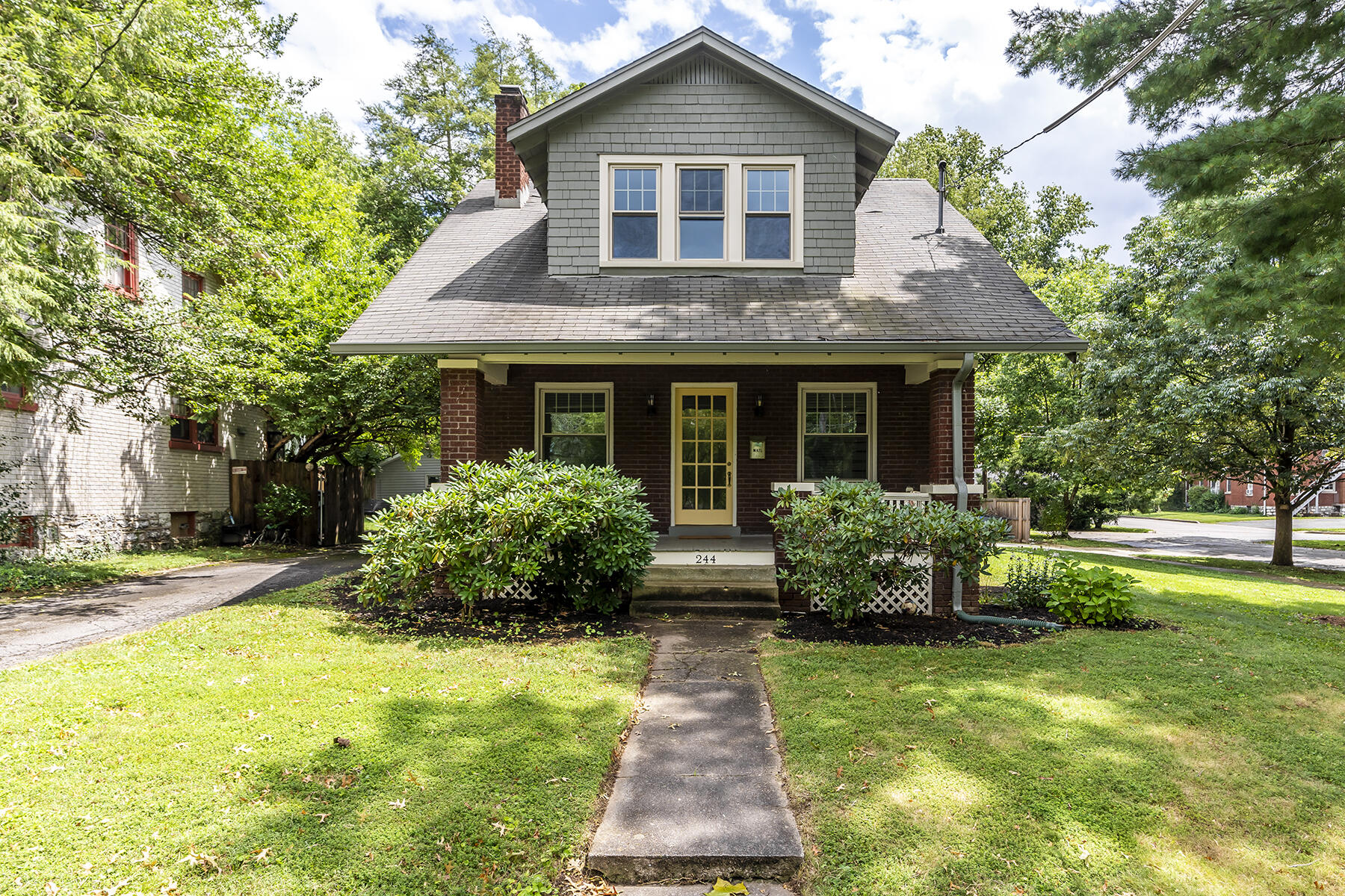 244 McDowell Road Lexington, KY 40502 - Photo 2 of 43 244mcdowell01