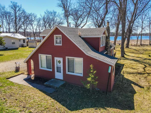 $229,900 | 39584 Twin Lakes Road, Menahga, MN 56464