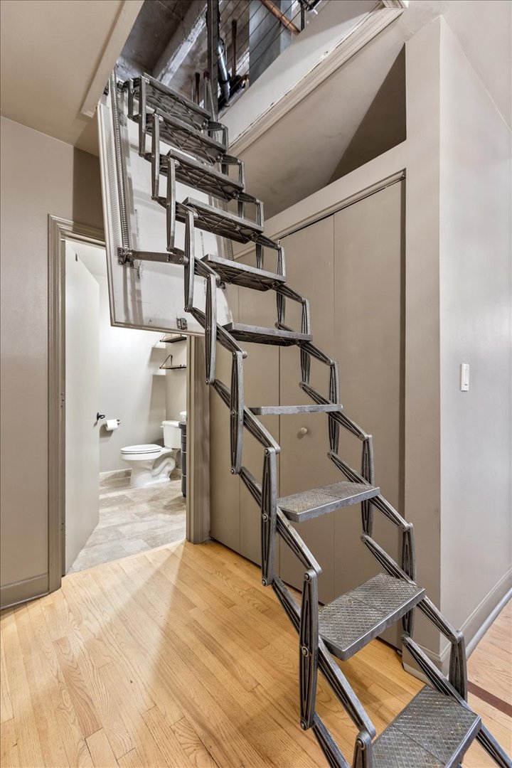2545 South Dearborn Street, Unit 331 Chicago, IL 60616 - Photo 27 of 33