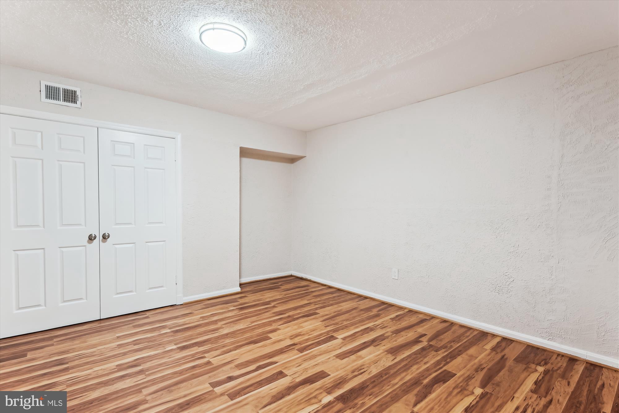 9801 Hall Road Potomac, MD 20854 - Photo 58 of 79 a view of empty room