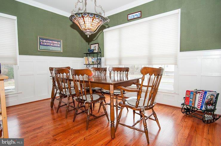 2181 South Glebe Road Arlington, VA 22206 - Photo 16 of 30 Dining Room