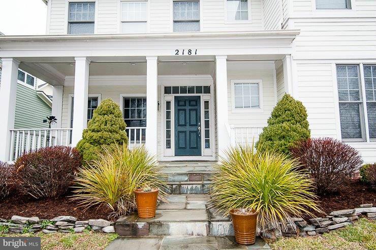 2181 South Glebe Road Arlington, VA 22206 - Photo 3 of 30 Exterior (Front)