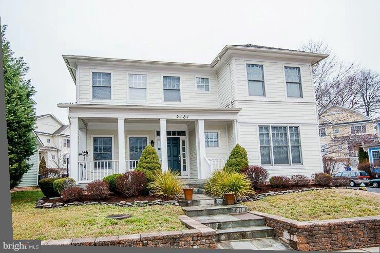 2181 South Glebe Road Arlington, VA 22206 - Photo 4 of 30 Exterior (Front)