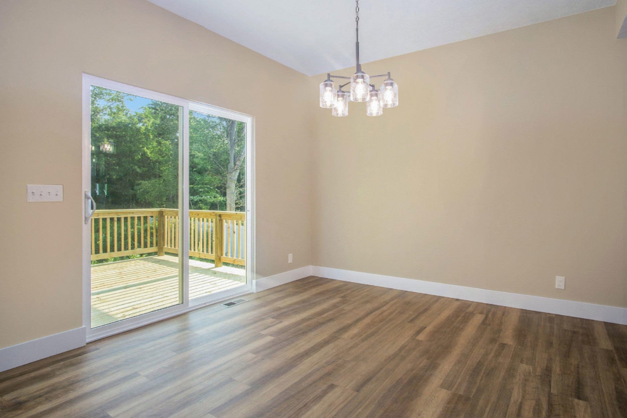 2530 Eagle Ridge Muskegon, MI 49444 - Photo 11 of 41 DSC09302