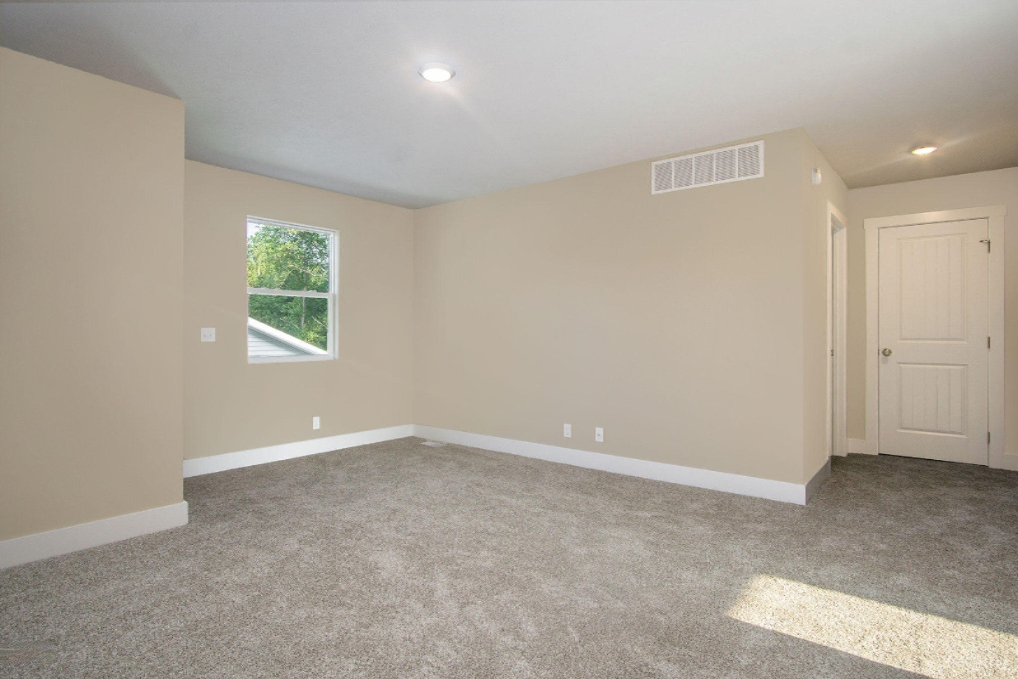 2530 Eagle Ridge Muskegon, MI 49444 - Photo 21 of 41 DSC09330
